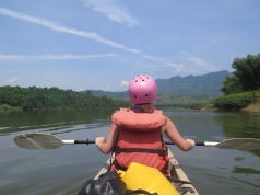Kayaking + Pak Ou Cave (31)
